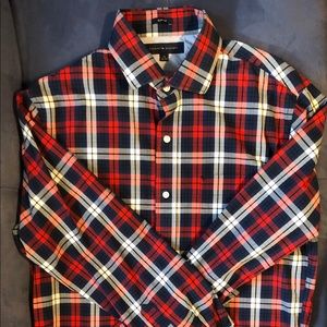 Mens Tommy Hilfiger casual/dress shirt